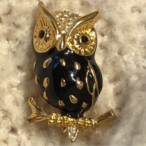 2for$20💎Vintage Gold & Black Owl Brooch Pin